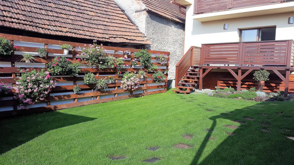 Villa Lienka Bešeňová Esterno foto